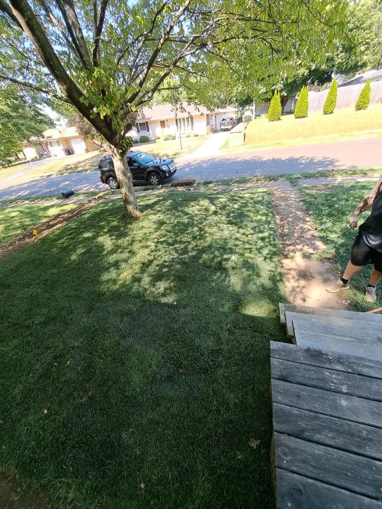 Local garden landscaping in Lafayette, IN - Dyer Does It