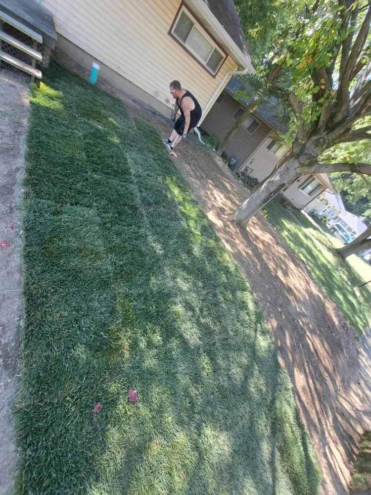 Top-rated residential landscaping in Lafayette, IN - Dyer Does It