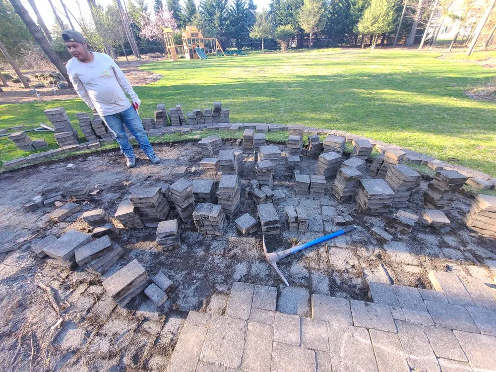 Top-rated garden landscaping for beautiful yards in Englewood, NJ by Dylan. A Landscaping