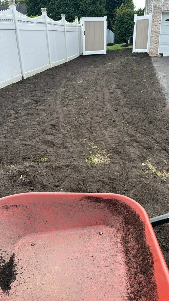 Expert lawn care service in East Brunswick, NJ - Dylan Landscaping