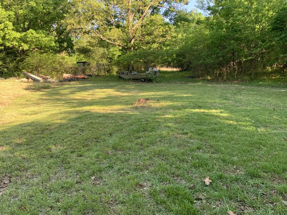 Affordable garden landscaping in Festus, MO by Dylan’s