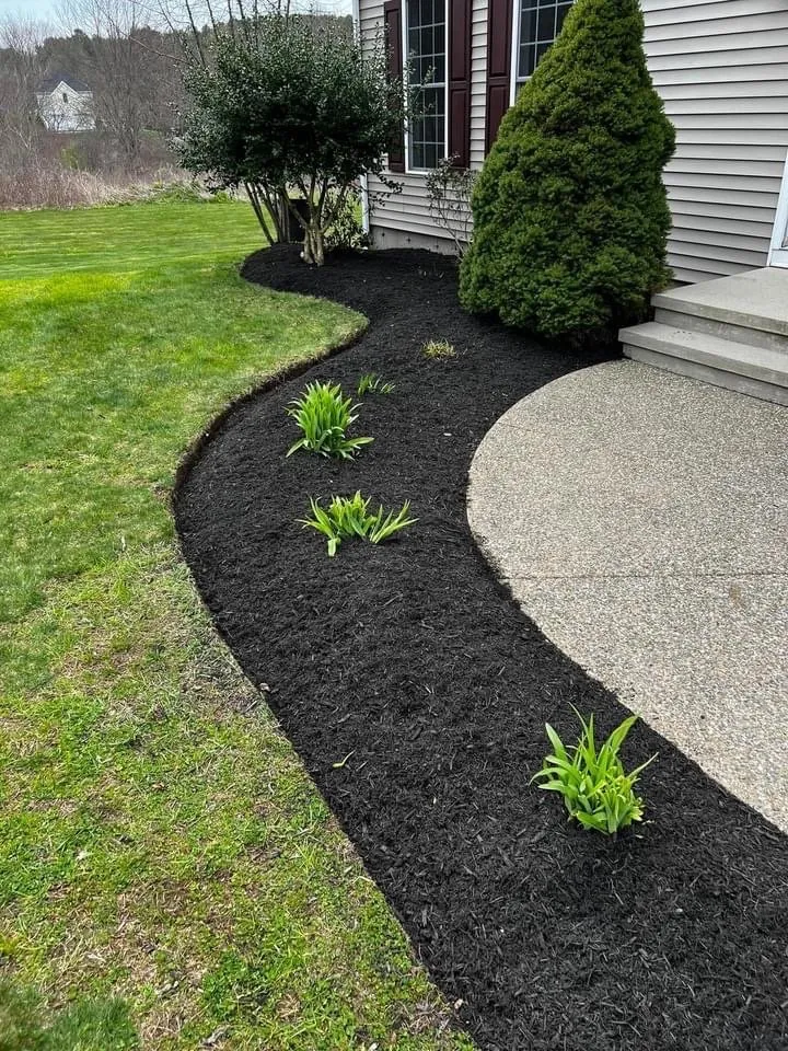 Top-rated landscaping services for beautiful yards in North Oxford, MA by Dylan’s Landscaping & Gutters