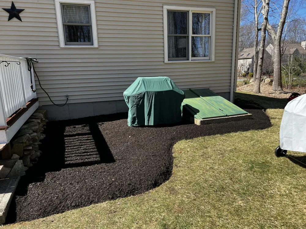 Trusted outdoor landscaping in North Oxford, MA - Dylan’s Landscaping & Gutters