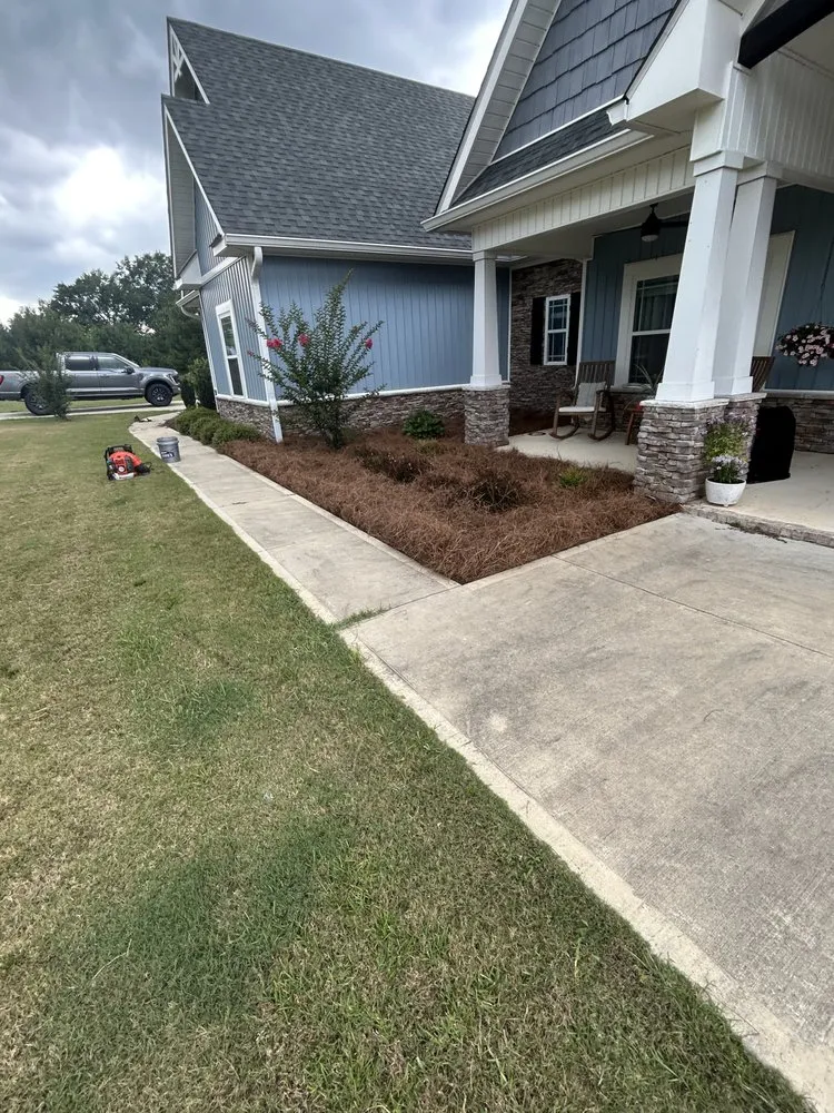 Top-rated landscape installation in Dothan, AL by Dylan’s Lawn and Landscaping