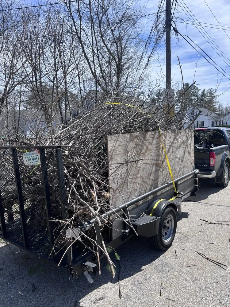 Local outdoor landscaping in Nashua, NH by Dylan’s Yard Services