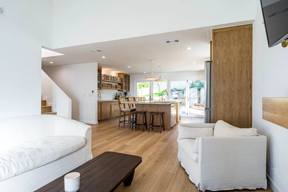 Trusted lawn mowing service in Irvine, CA - DYM Builders Group