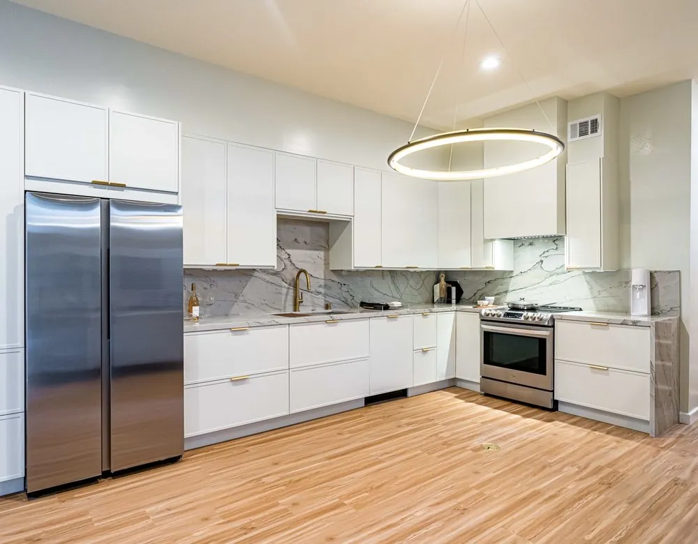 Local lawn mowing service experts serving Irvine, CA - DYM Builders Group