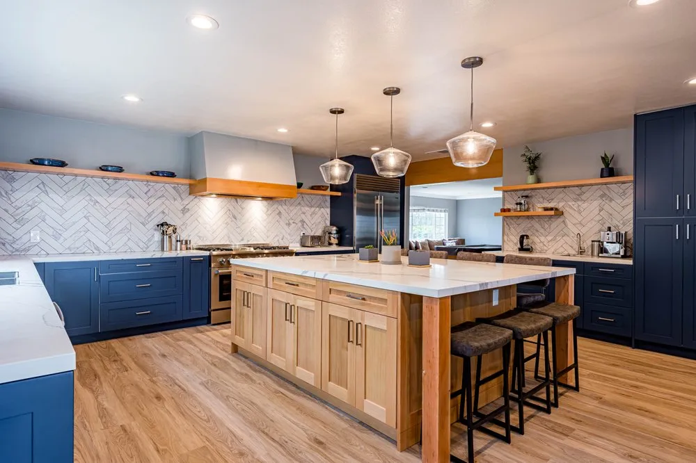 Custom lawn mowing service experts serving Irvine, CA - DYM Builders Group