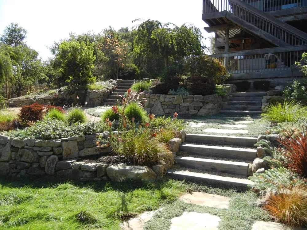 Reliable garden landscaping in Castro Valley, CA by Dynamic Designs