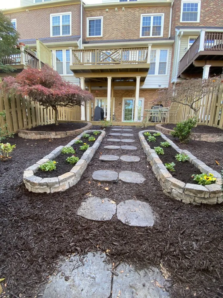 Custom garden landscaping for year-round maintenance in Arlington, VA by Dynamic General Services
