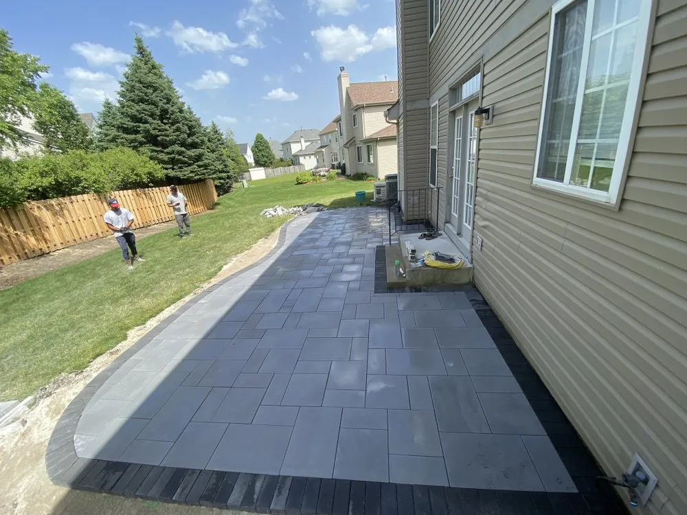 Local yard maintenance in South Elgin, IL - Dynamic Landscape Design