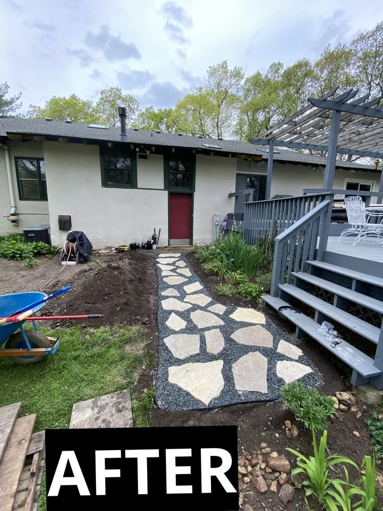 Local lawn care service in South Elgin, IL - Dynamic Landscape Design