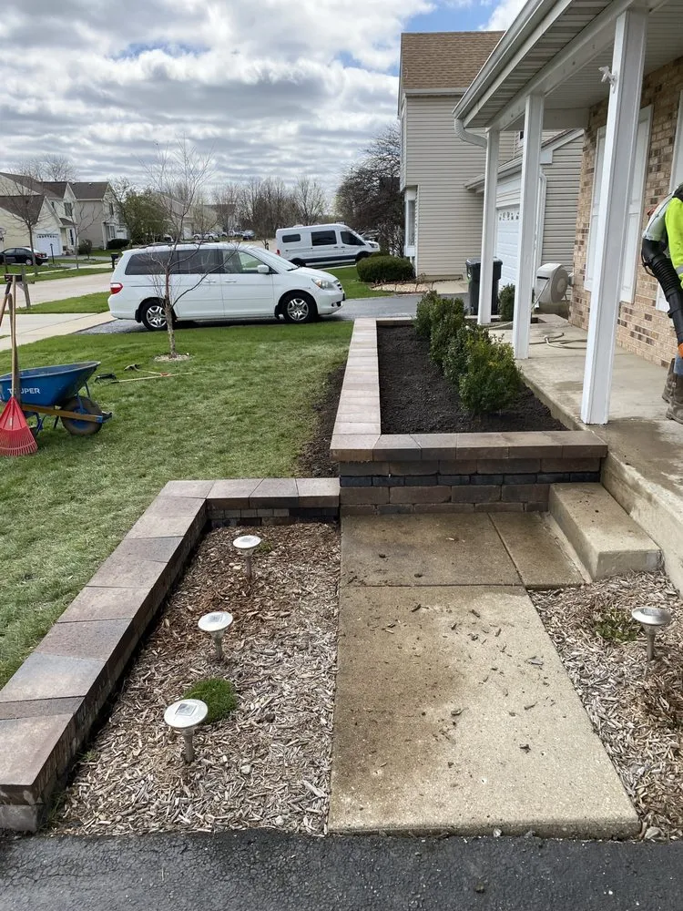 Local yard maintenance for outdoor upgrades in South Elgin, IL by Dynamic Landscape Design