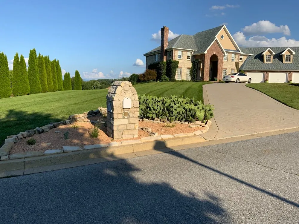 Custom landscape installation in Fall Branch, TN - Dynamic Landscapes