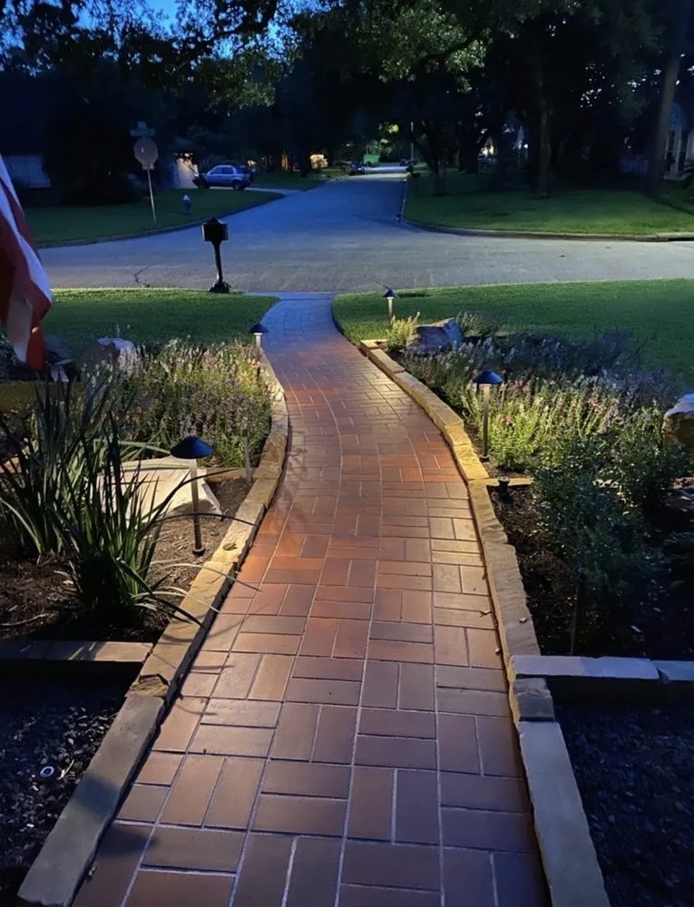 Affordable garden landscaping in Ontario, CA by Dynamic Landscaping & Design