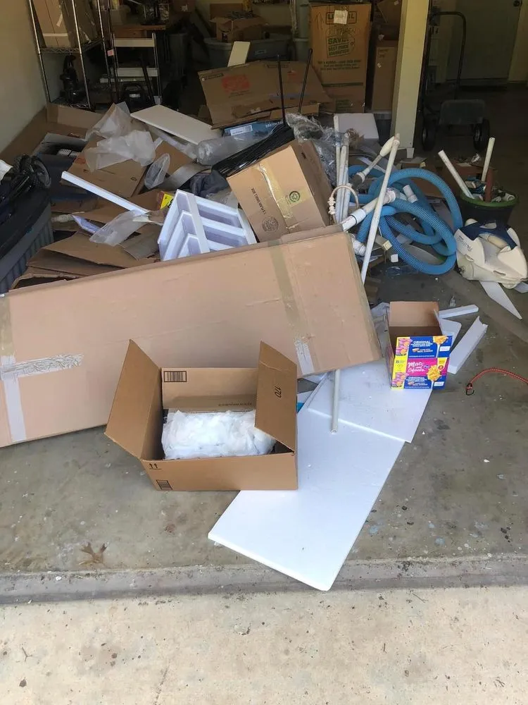 Trusted lawn care service in San Antonio, TX - Dynamic Landscaping and Junk Hauling