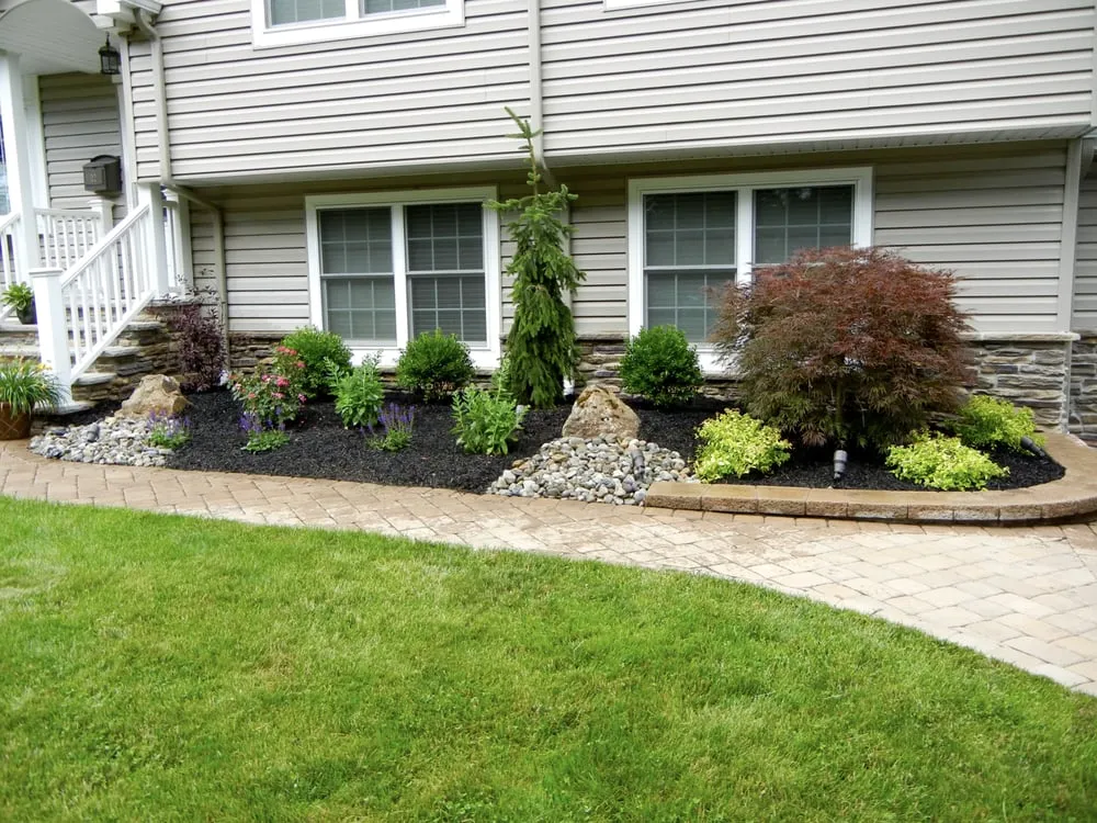 Top-rated outdoor landscaping experts serving Clark, NJ - Dynamic Landscaping