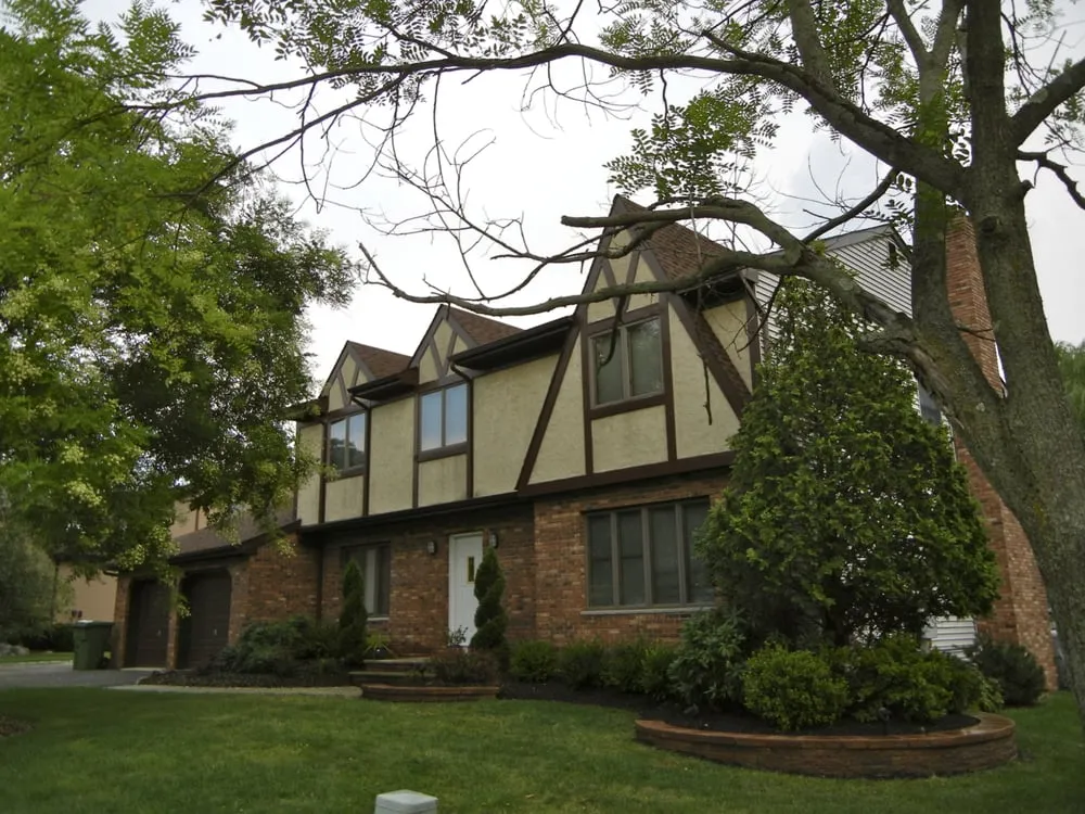 Local lawn care service experts serving Clark, NJ - Dynamic Landscaping