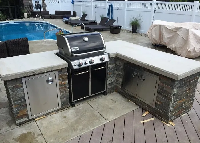 Affordable garden landscaping for residential properties in Findlay, OH by Dynamic Property Services LLC