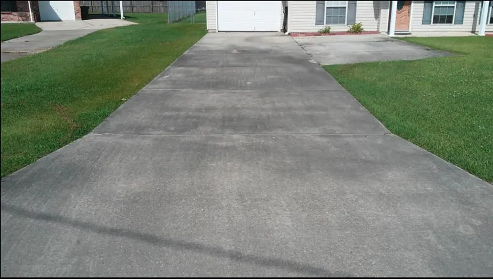 Trusted garden landscaping experts serving Boutte, LA - Dynamite Blast Pressure Washing Services