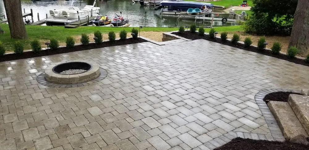 Expert outdoor landscaping for beautiful yards in Davisburg, MI by Dynamite Landscape