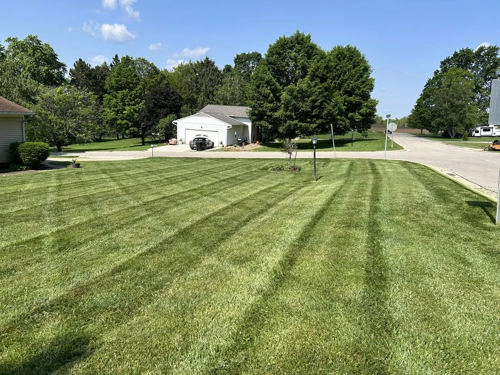 Top-rated landscape installation in Mansfield, OH by Dyno Lawncare