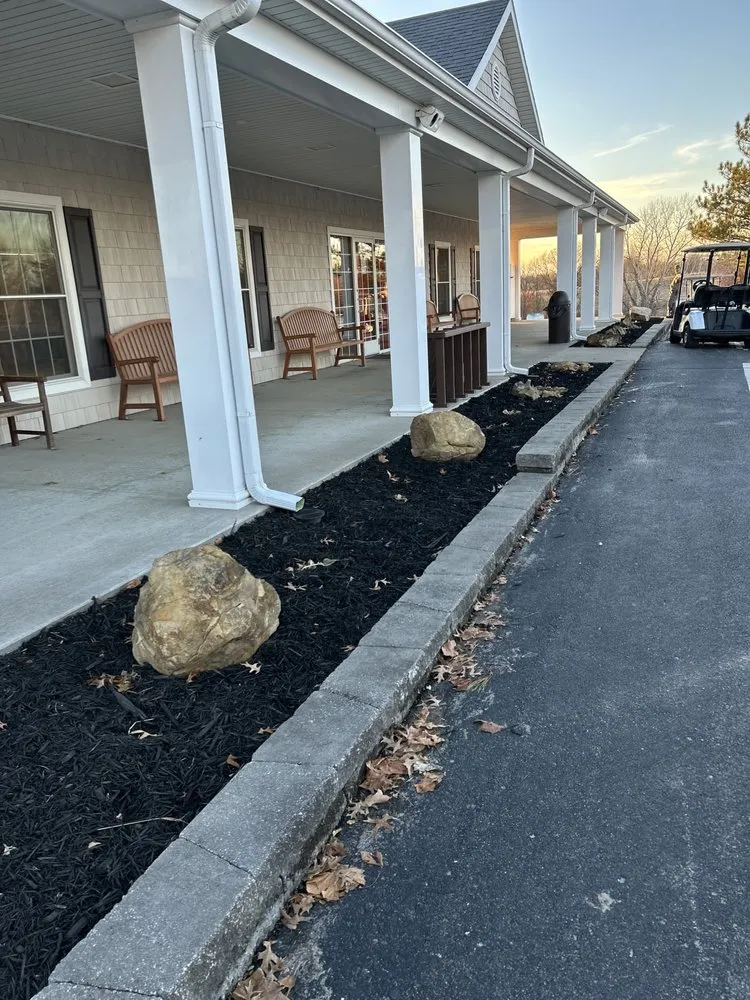 Local residential landscaping in Macon, MO - Dysart Landscaping