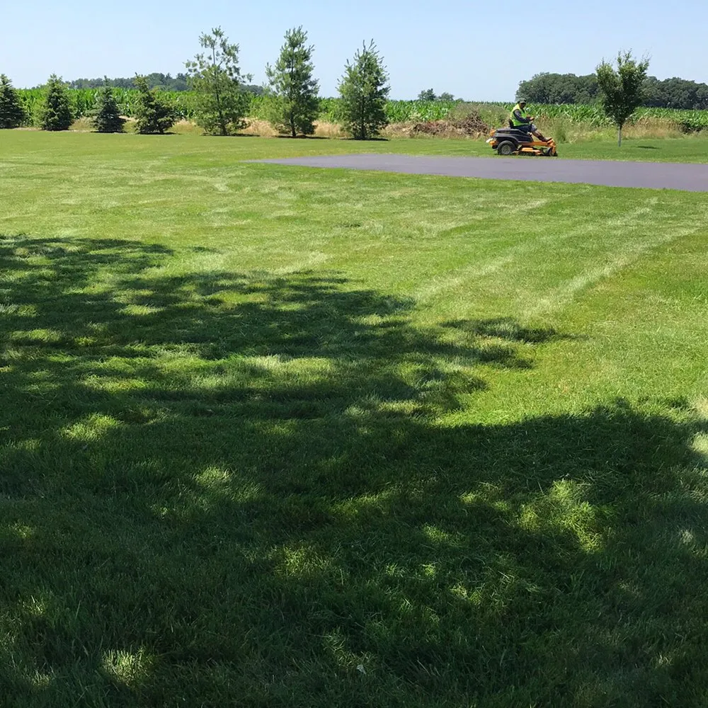 Affordable lawn care service experts serving Streamwood, IL - E & A Landscaping