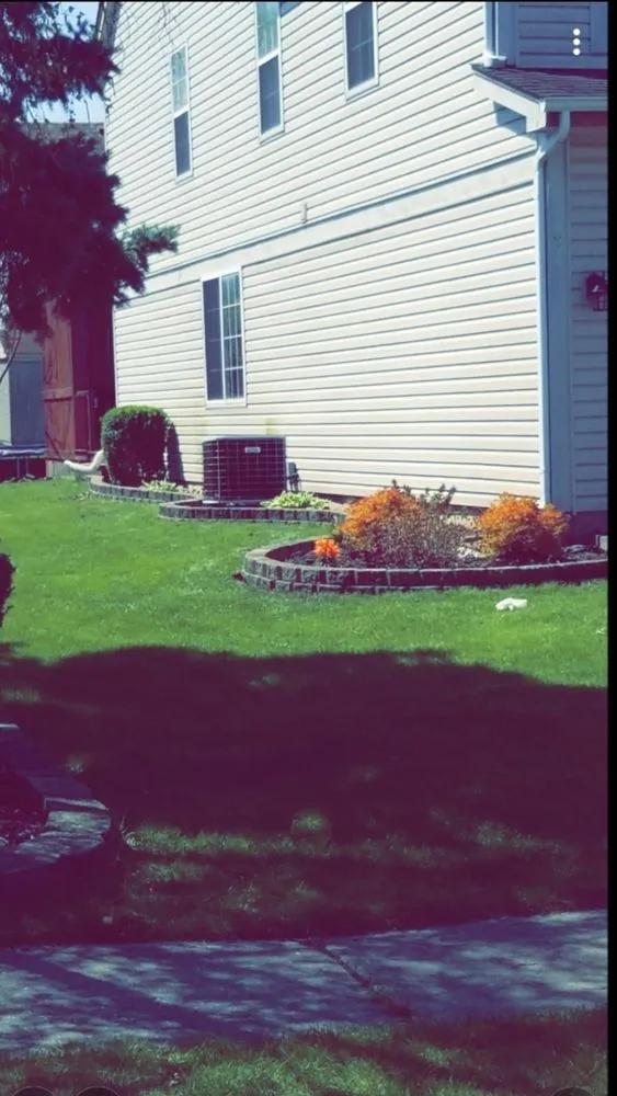 Expert outdoor landscaping for outdoor upgrades in Streamwood, IL by E & A Landscaping