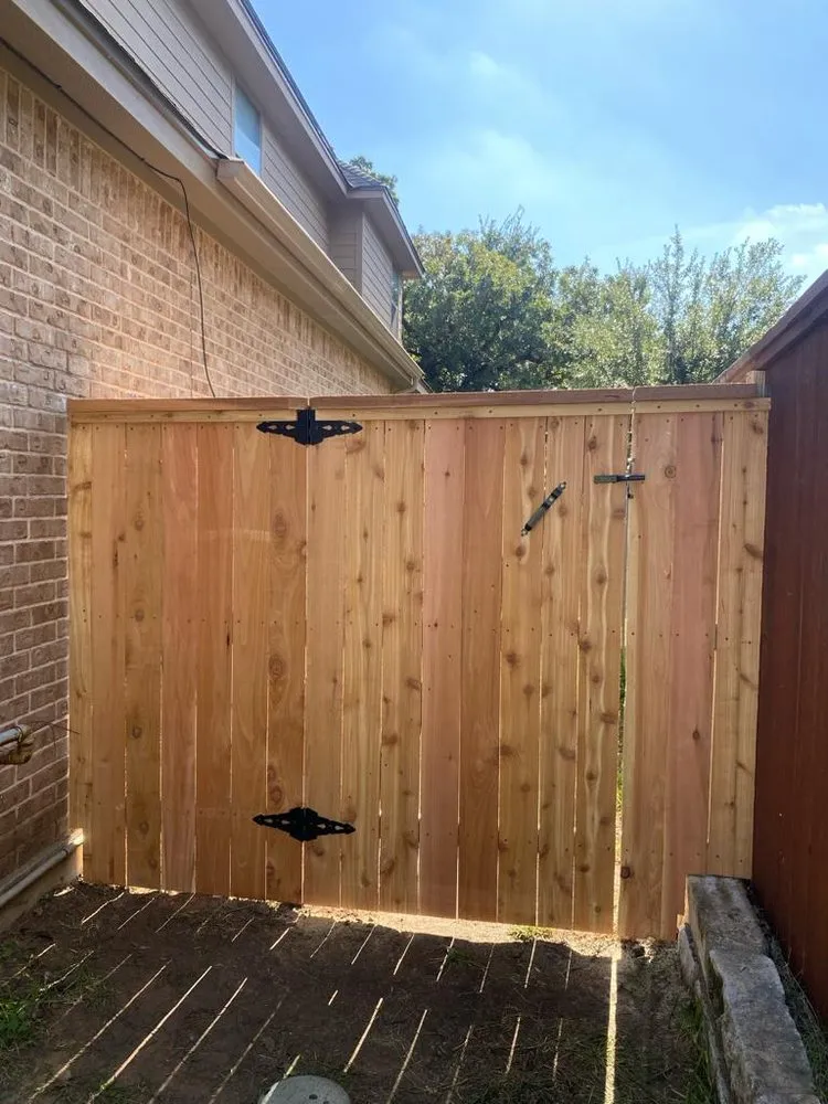 Custom yard maintenance for beautiful yards in Austin, TX by E & B Landscaping And Tree Service