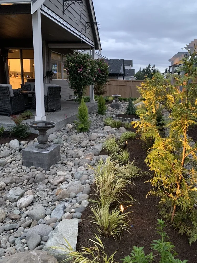 Local landscape installation experts serving Lakewood, WA - E & B Landscaping