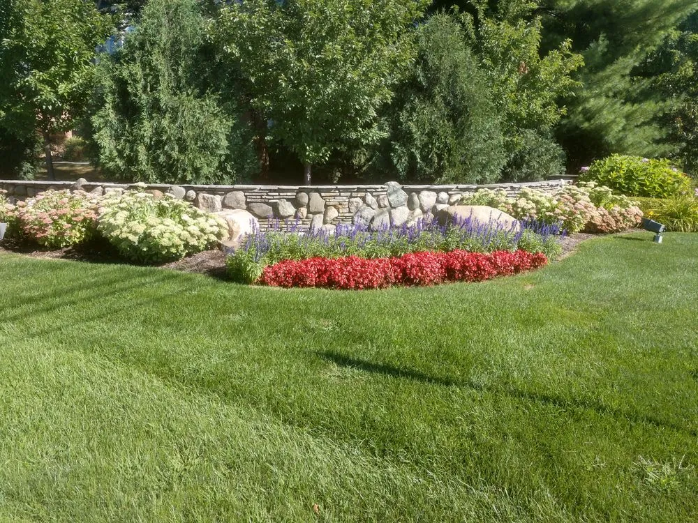 Affordable landscape design for beautiful yards in Farmington Hills, MI by E & B Maintenance Service