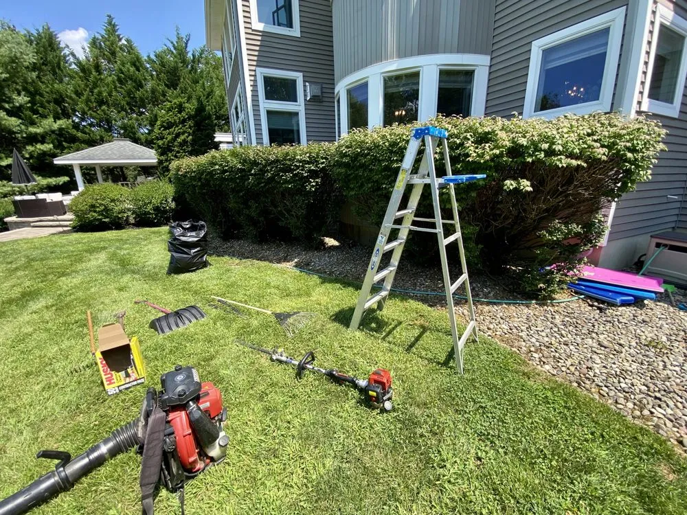Affordable landscaping services experts serving Lakewood, NJ - E & E Landscaping