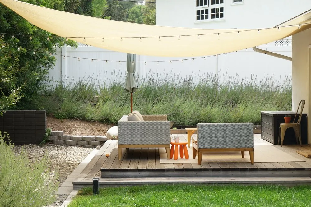 Top-rated lawn mowing service in Woodland Hills, CA - E & E Landscaping