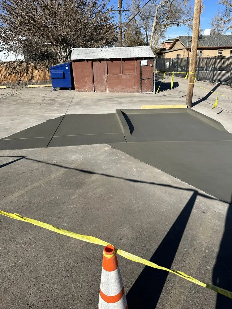 Trusted lawn mowing service in Denver, CO by E & I services