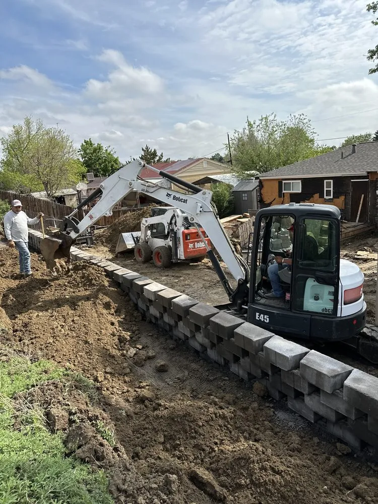 Custom landscaping services for residential properties in Denver, CO by E & I services