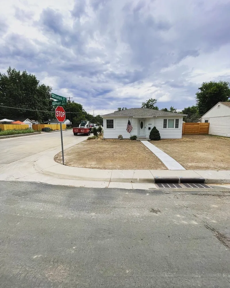 Reliable lawn mowing service in Denver, CO by E & I services