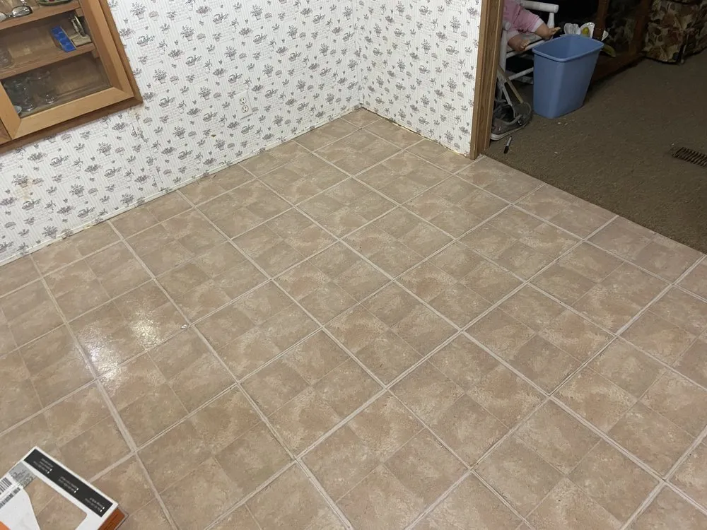 Trusted lawn care service in Baton Rouge, LA - E & J Flooring