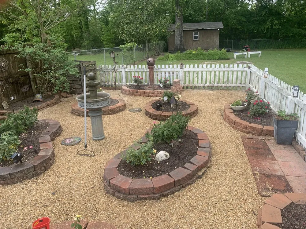 Custom landscape design for beautiful yards in Baton Rouge, LA by E & J Flooring