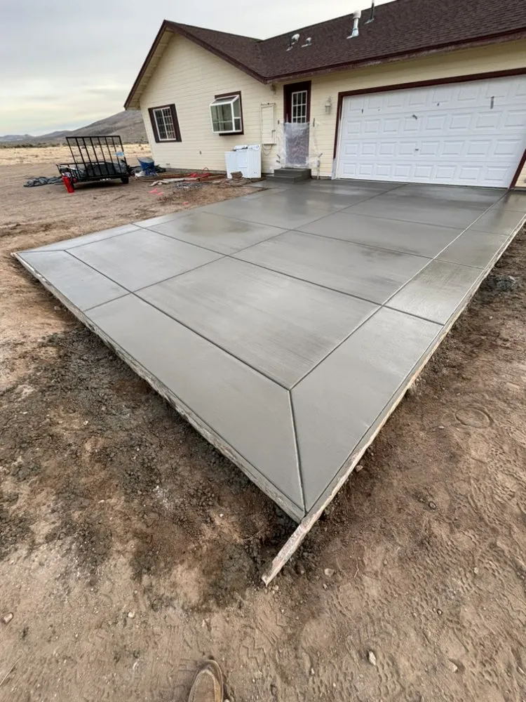 Reliable lawn mowing service for homes in Sparks, NV by E & L Construction