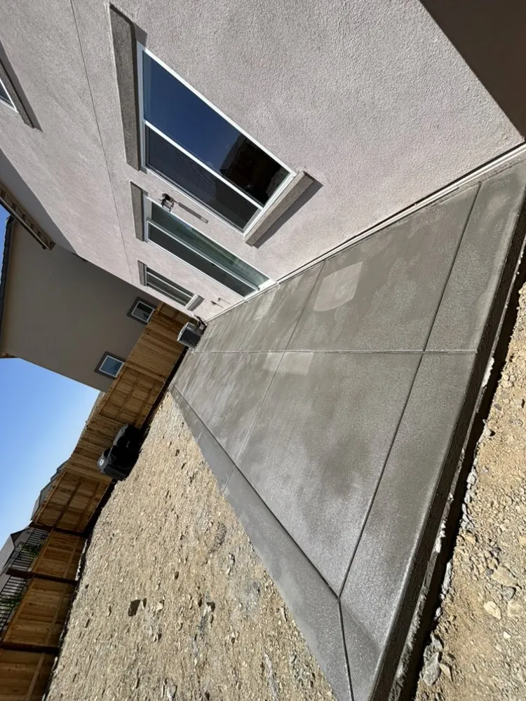 Top-rated lawn mowing service in Sparks, NV by E & L Construction