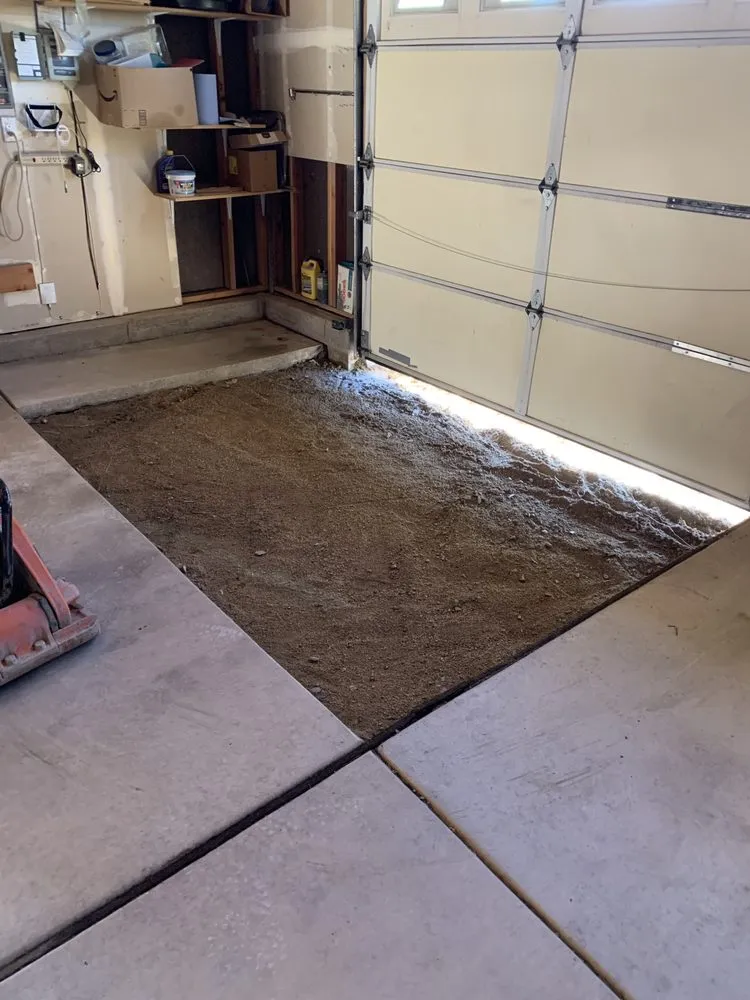 Local lawn mowing service in Sparks, NV - E & L Construction