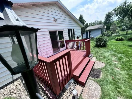 E & P Landscaping Logo