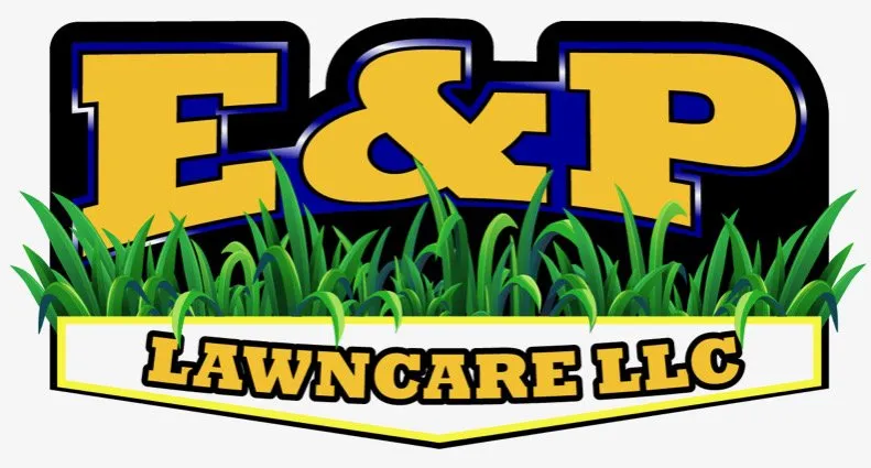 Custom yard cleanup service in Desmoines, IA by E & P Lawancare