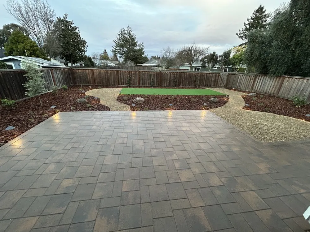 Local lawn mowing service experts serving Cotati, CA - E & S Landscape Construction