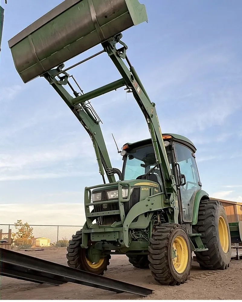 Reliable yard maintenance for beautiful yards across Phelan, CA - E & S Landscaping