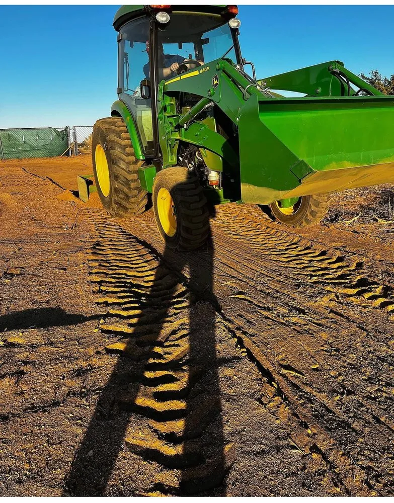 Reliable garden landscaping experts serving Phelan, CA - E & S Landscaping