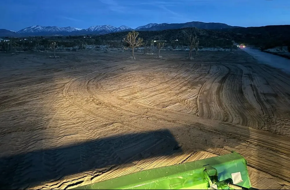 Reliable outdoor landscaping experts serving Phelan, CA - E & S Landscaping