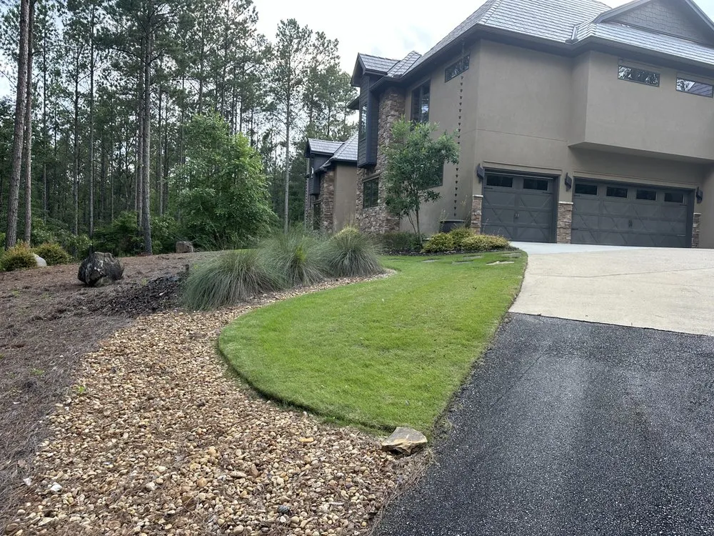 Trusted yard cleanup service in Montgomery, AL by E & T Lawn Services