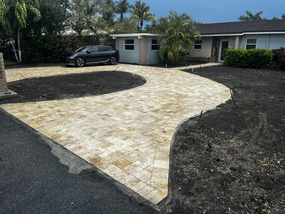 Local residential landscaping experts serving West Palm Beach, FL - E Aguilar Landscaping